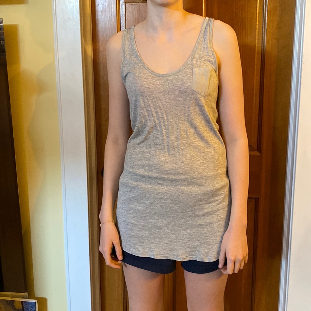 New York and company long tank top tunic large grey pocket